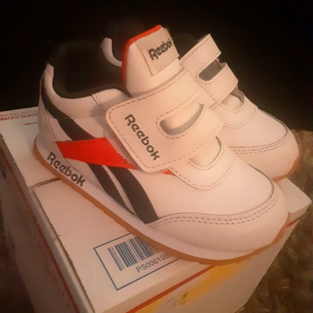 Reebok boy sneakers